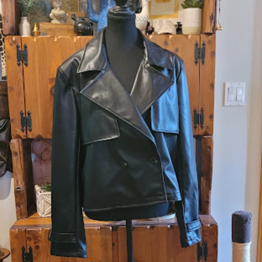 #120 MelloDay Faux Leather bomber jacket XL